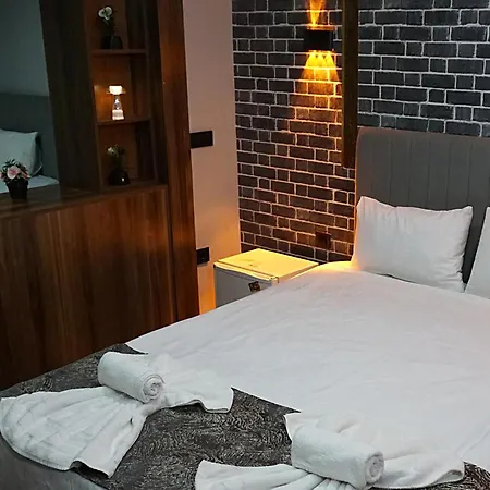 Lägenhetshotell Emir *