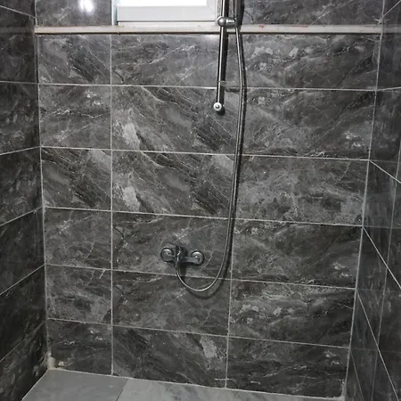 Emir Lägenhetshotell *